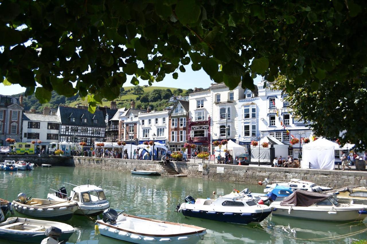 Holiday home The Nautical Nest In The Heart Of *